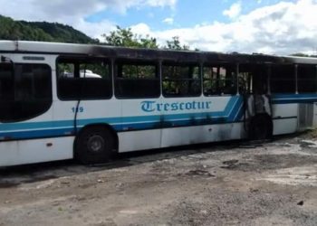 Com ordem do detento, ônibus foi incendiado em 2017 em Três Coroas (Foto:  Polícia Civil/Arquivo)