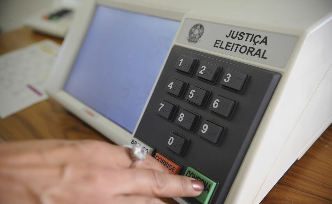Neste ano, eleitores irão às urnas no dia 2 de outubro
Foto: Fábio Pozzebom/Agência Brasil