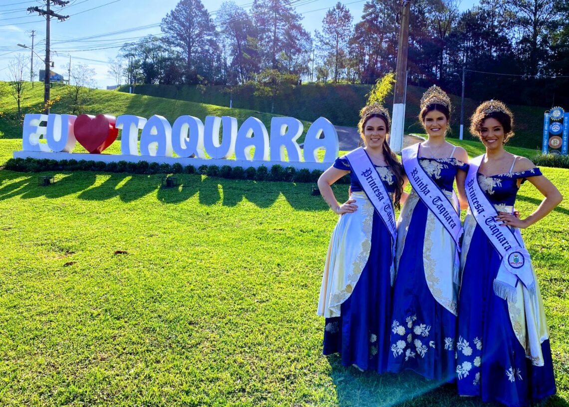 Princesa Jenifer, rainha Ana Carolina e princesa Camila passarão os títulos para a nova corte de soberanas.
Foto: Rua Nascimento