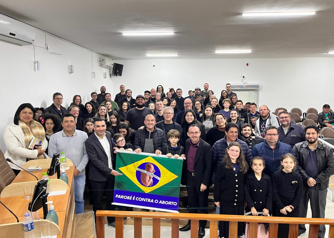 Comunidade favorável à moção compareceu ao plenário para acompanhar a sessão Foto: Divulgação