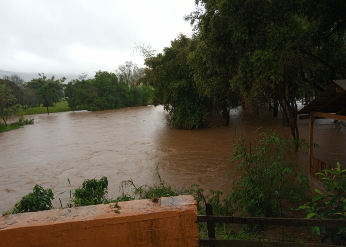 Defesa Civil de Taquara realiza o constante monitoramento do nível dos rios
Foto: Divulgação/Prefeitura de Taquara